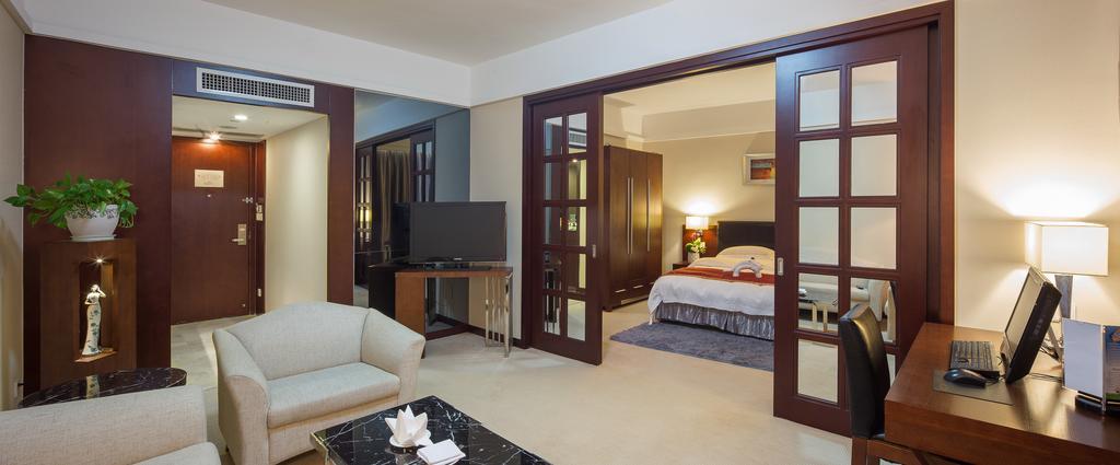 Golden Gulf Jasper Hotel Shantou Exterior photo